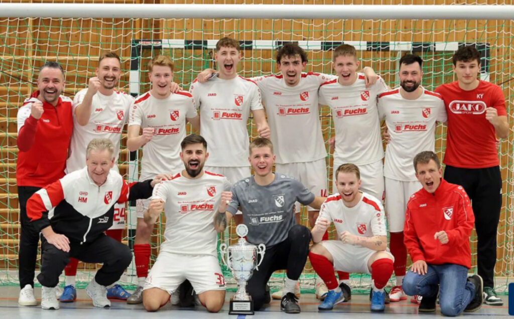 Siegerfoto FV Eppelborn beim Turnier FV Lebach (Quelle Foto Internetauftritt FV Eppelborn | Foto: Oliver Altmaier / Quelle: Fupa.net)