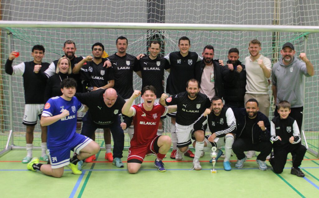 Siegerfoto SC Halberg Brebach beim Turnier des SC Halberg Brebach Foto Jürgen Wolfanger