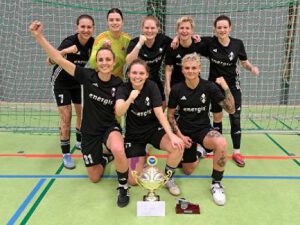 Siegerinnen FC Riegelsberg beim Turnier des SV Bübingen