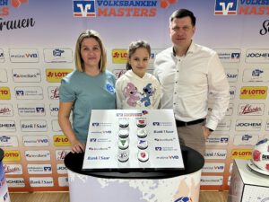 Bild von der Auslosung Volksbanken-Masters Frauen in Saarbruecken